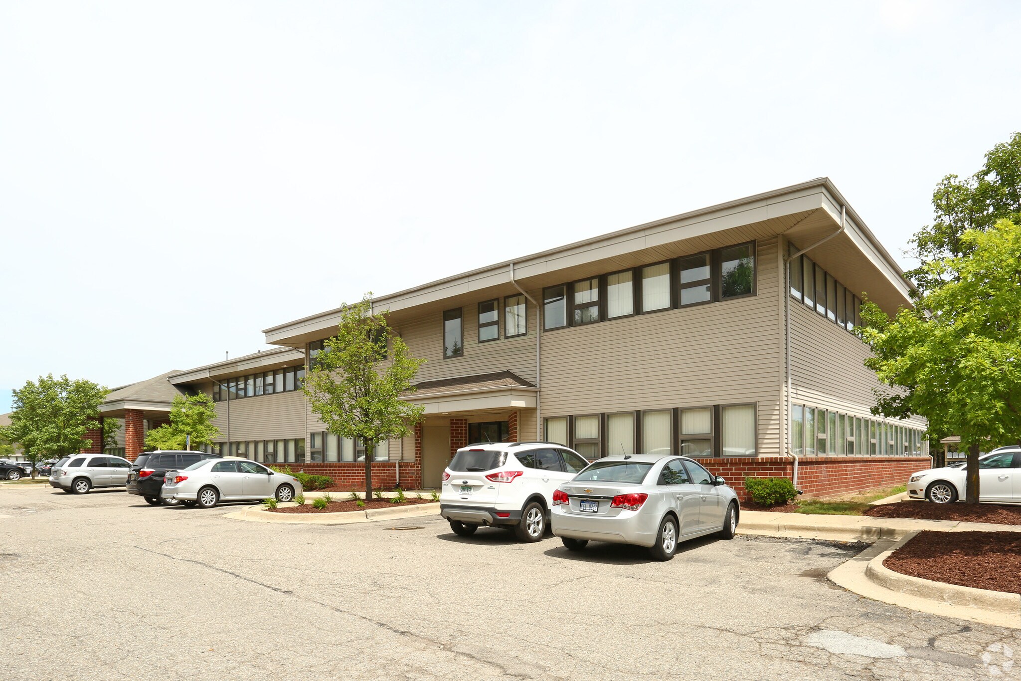 3810 Packard Rd, Ann Arbor, MI 48108