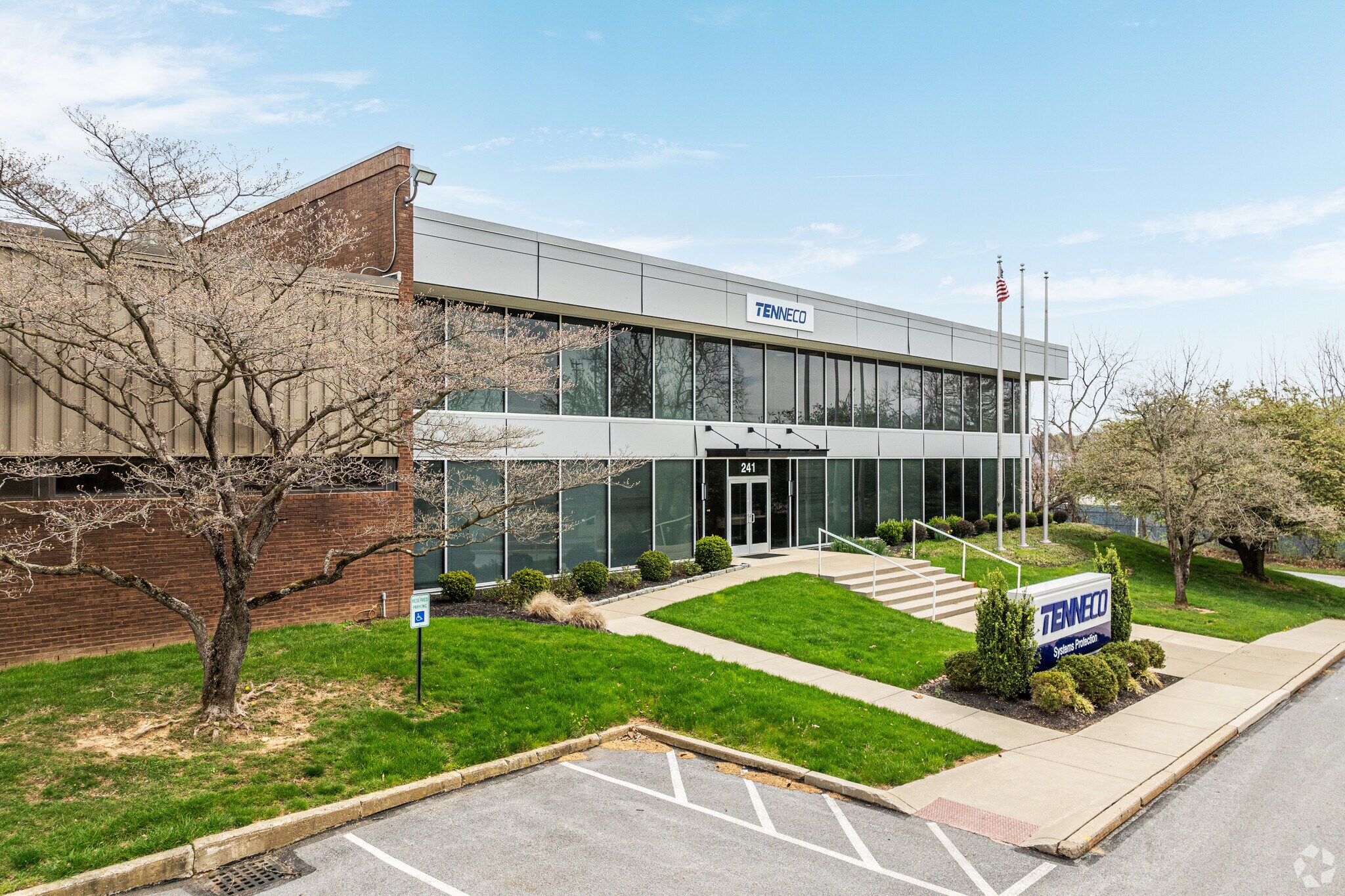 241 Welsh Pool Rd, Exton, PA for lease Primary Photo- Image 1 of 6