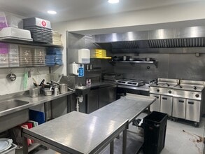 32 The Quadrant, Richmond for lease Interior Photo- Image 2 of 2