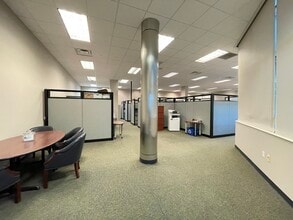 5950 NW 1st Pl, Gainesville, FL for lease Building Photo- Image 2 of 8