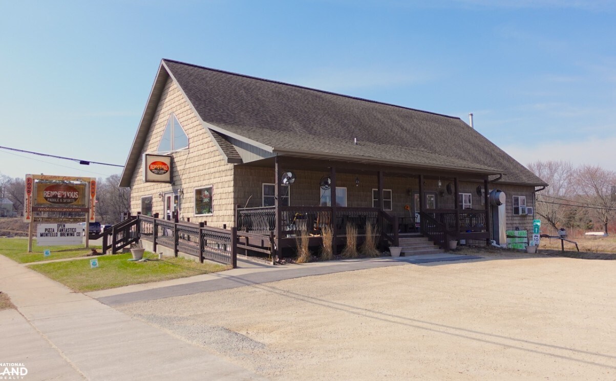 201 Main St, Montello, WI for sale Building Photo- Image 1 of 33