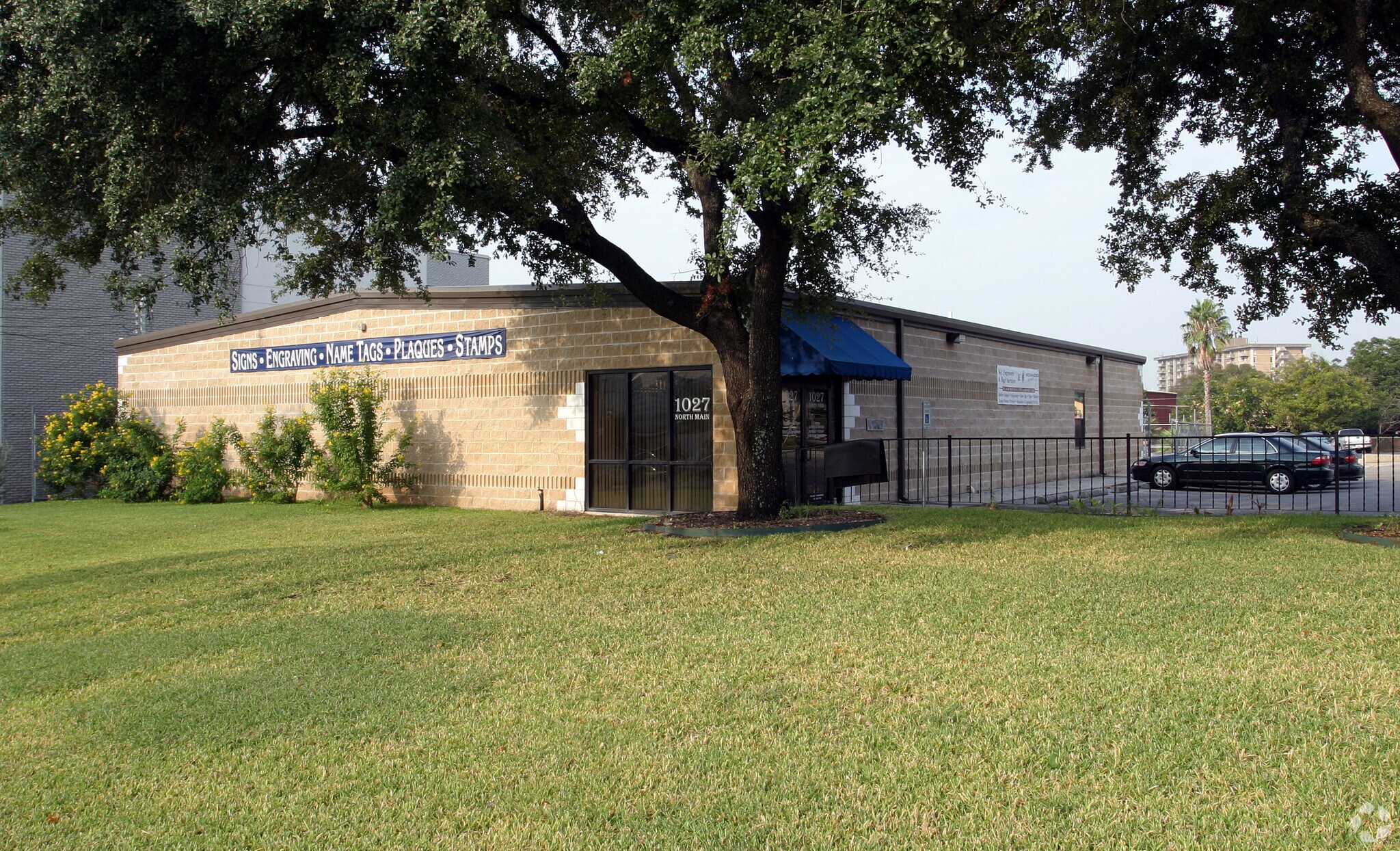 1027 N Main Ave, San Antonio, TX for sale Building Photo- Image 1 of 1