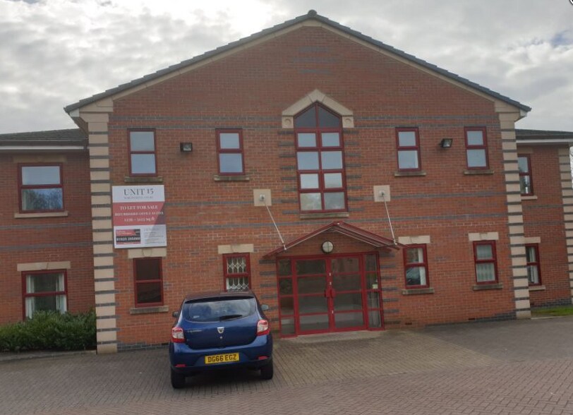 15 Manor Farm Rd, Runcorn, WA7 1WA Office for Sale