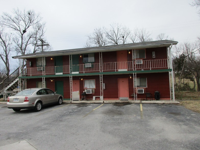 510 S Main St, Berryville, AR for sale - Building Photo - Image 1 of 1