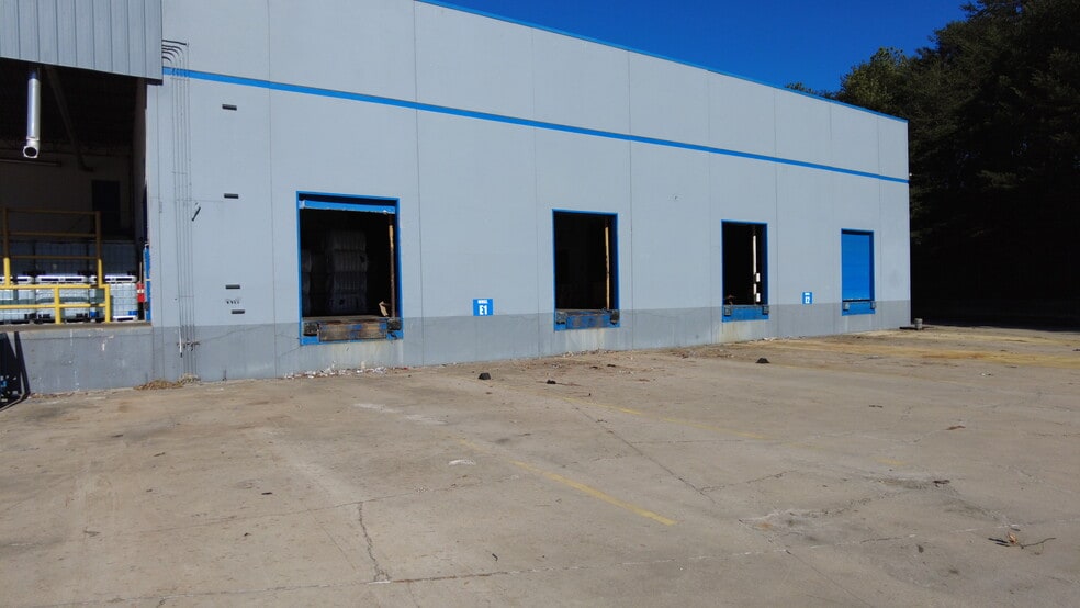 1101 Syphrit Rd, Wellford, SC for lease - Building Photo - Image 2 of 4