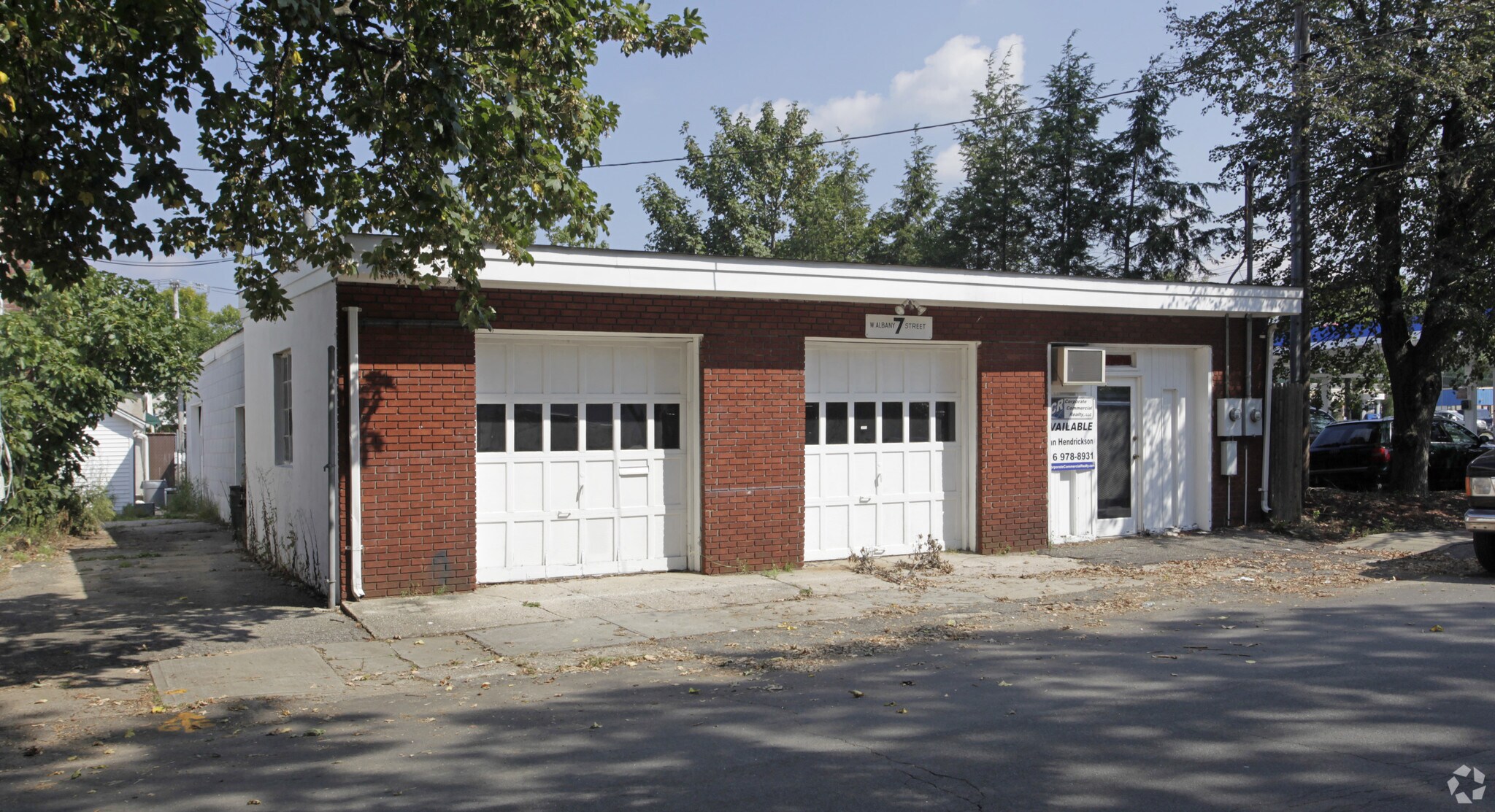 7 W Albany St, Huntington Station, NY for sale Primary Photo- Image 1 of 1
