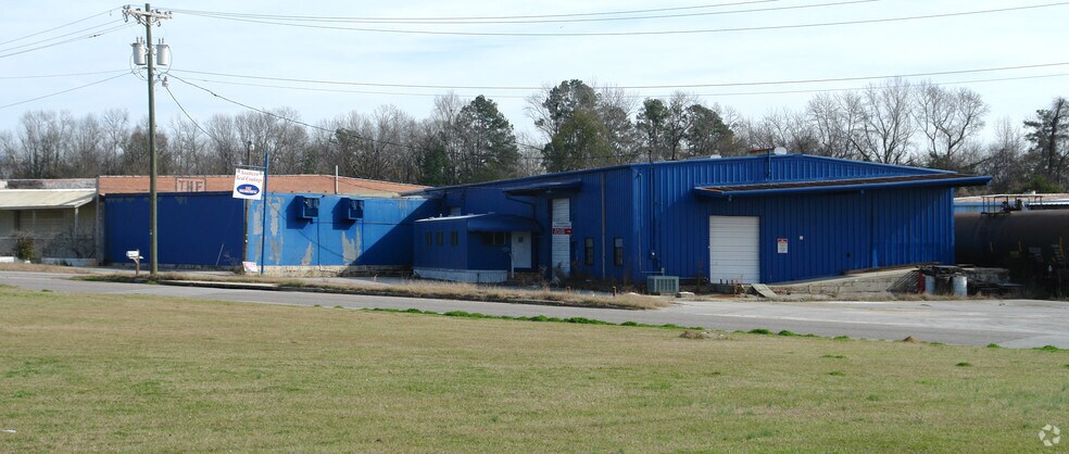 210 Dukes St, Orangeburg, SC for sale - Building Photo - Image 2 of 9