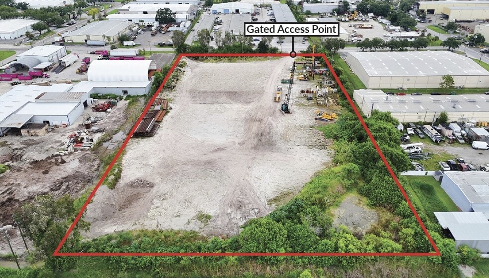 12175 122nd Ave, Clearwater, FL for lease - Building Photo - Image 3 of 7