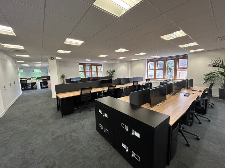 Castle St, Cambridge for lease - Interior Photo - Image 2 of 4