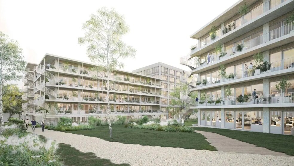 Office in Rennes for lease - Building Photo - Image 3 of 8