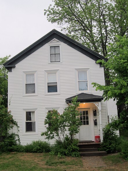 20 Wheeler St, Livermore Falls, ME for sale - Building Photo - Image 1 of 1
