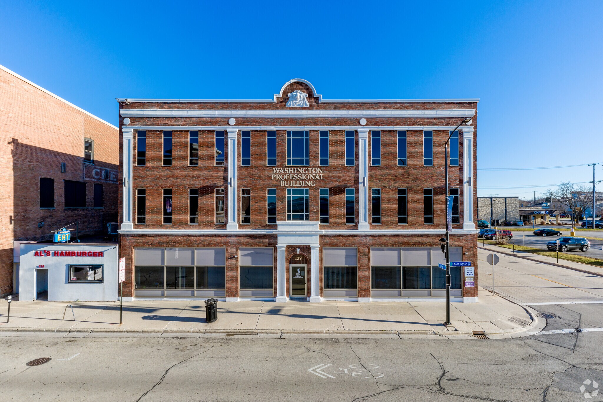 139 S Washington St, Green Bay, WI for sale Building Photo- Image 1 of 1