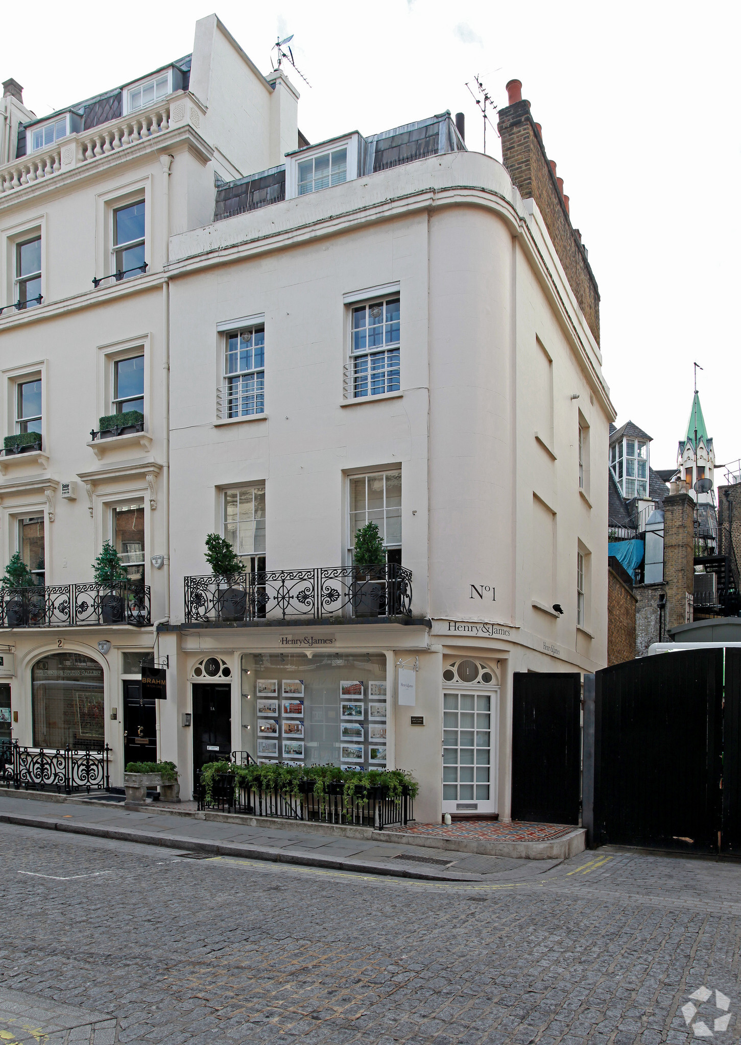 1 Motcomb St, London for lease Primary Photo- Image 1 of 3