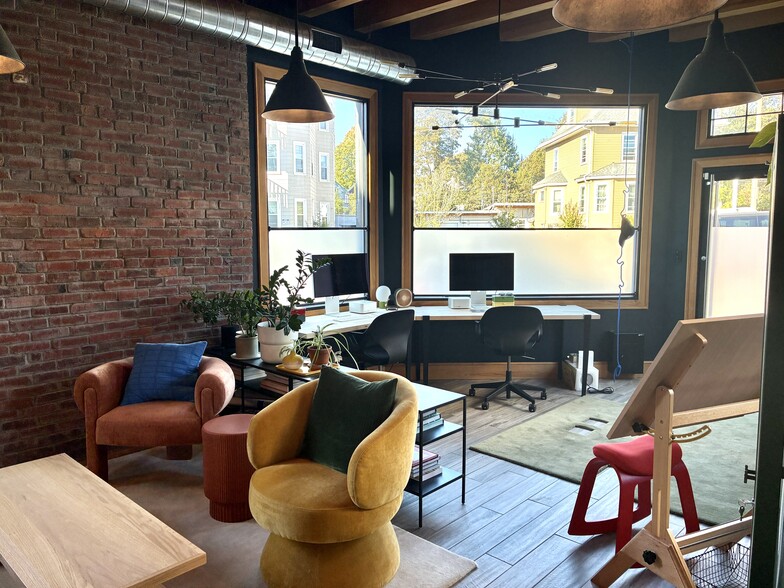 192 Belgrade Ave, Roslindale, MA for sale - Building Photo - Image 3 of 20