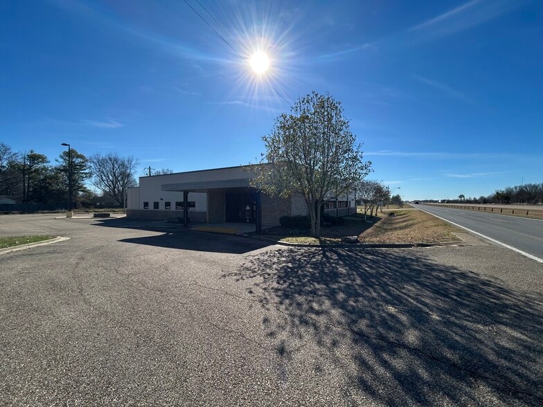 2596 Interstate 55, Marion, AR for lease - Building Photo - Image 3 of 7
