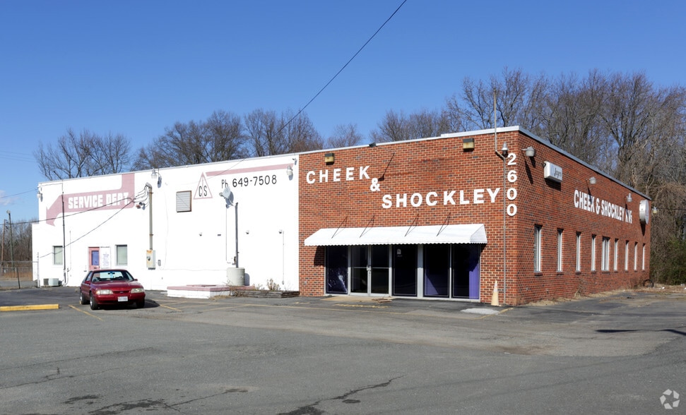 2600-2602 Mechanicsville Tpke, Richmond, VA for sale - Primary Photo - Image 1 of 1
