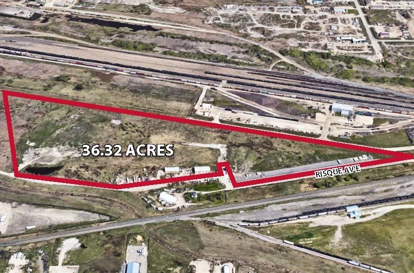 60 Risque Ave, Winnipeg, MB for sale - Aerial - Image 1 of 1