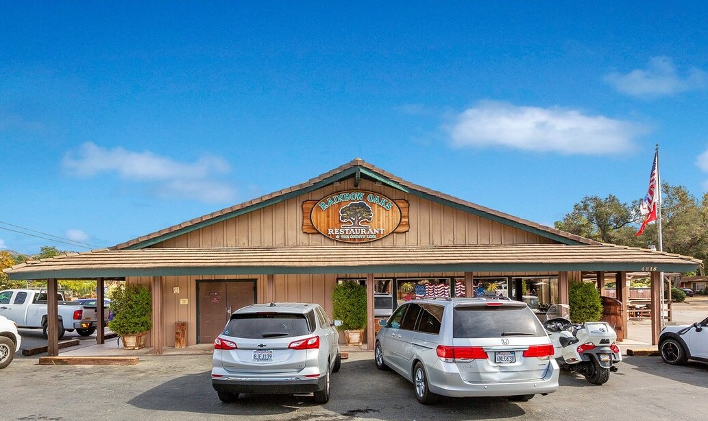 Rainbow Oaks Marketplace and Restaurant Fallbrook, CA for Sale