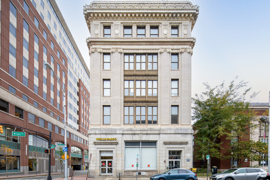 95 River St, Hoboken, NJ for lease - Building Photo - Image 2 of 9