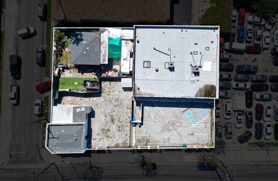 1301-1307 N. Long Beach, Compton 2 lots portfolio of 2 properties for sale on LoopNet.com - Building Photo - Image 2 of 21