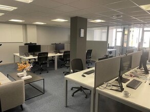 Office in Barcelona, Barcelona for lease Interior Photo- Image 2 of 15