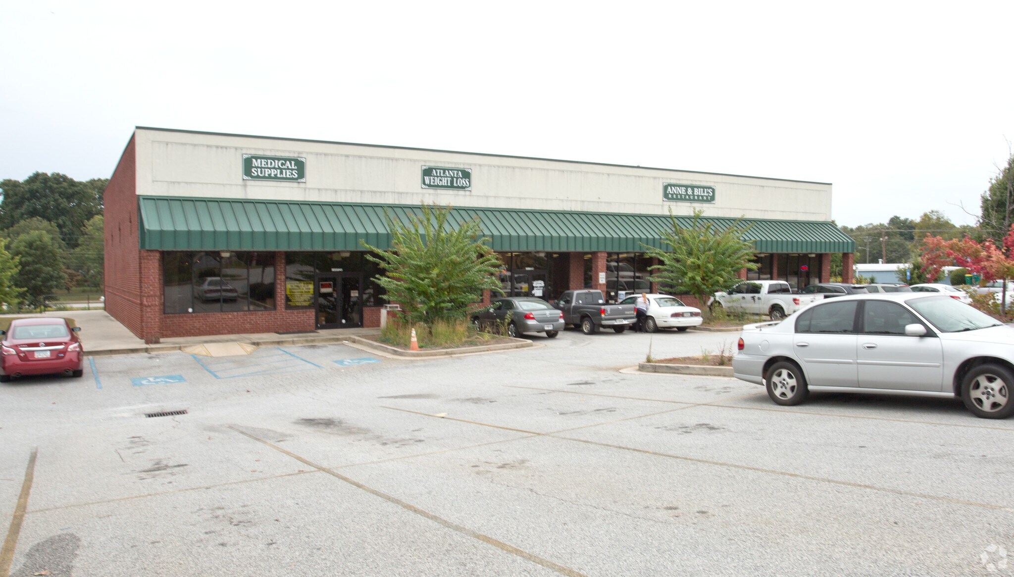 1057 Main St, Forest Park, GA for sale Primary Photo- Image 1 of 1