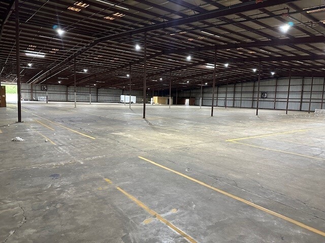 3031 Veterans Pky S, Moultrie, GA for lease Interior Photo- Image 1 of 2