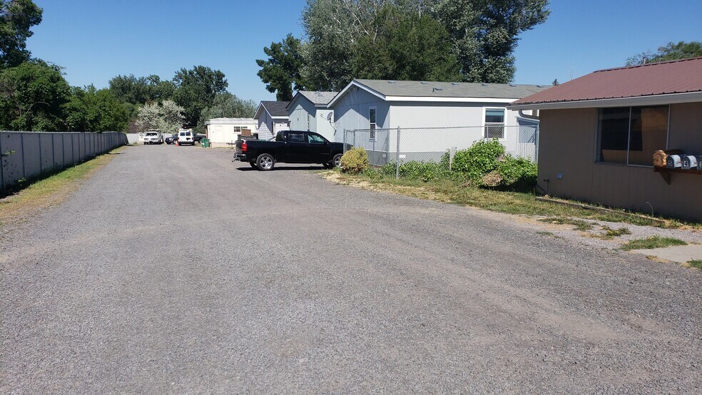 1604 Hope St, Klamath Falls, OR for sale - Building Photo - Image 1 of 1