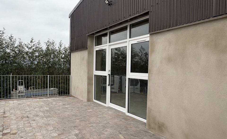 252 Hillhall Rd, Lisburn for lease - Building Photo - Image 2 of 5