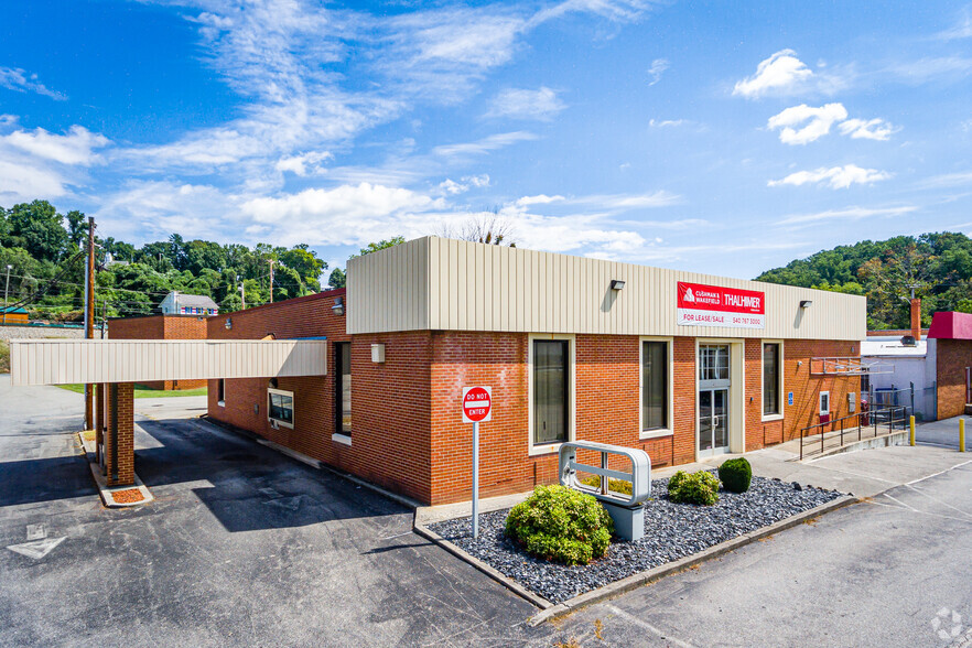 40 Main St, Boones Mill, VA for lease - Building Photo - Image 1 of 33