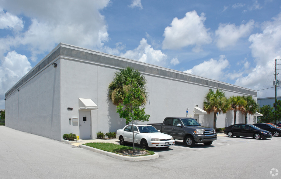 1710 Old Okeechobee Rd, West Palm Beach, FL for sale - Building Photo - Image 1 of 1