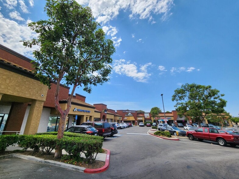 212-220 Euclid Ave, San Diego, CA for lease - Building Photo - Image 2 of 11