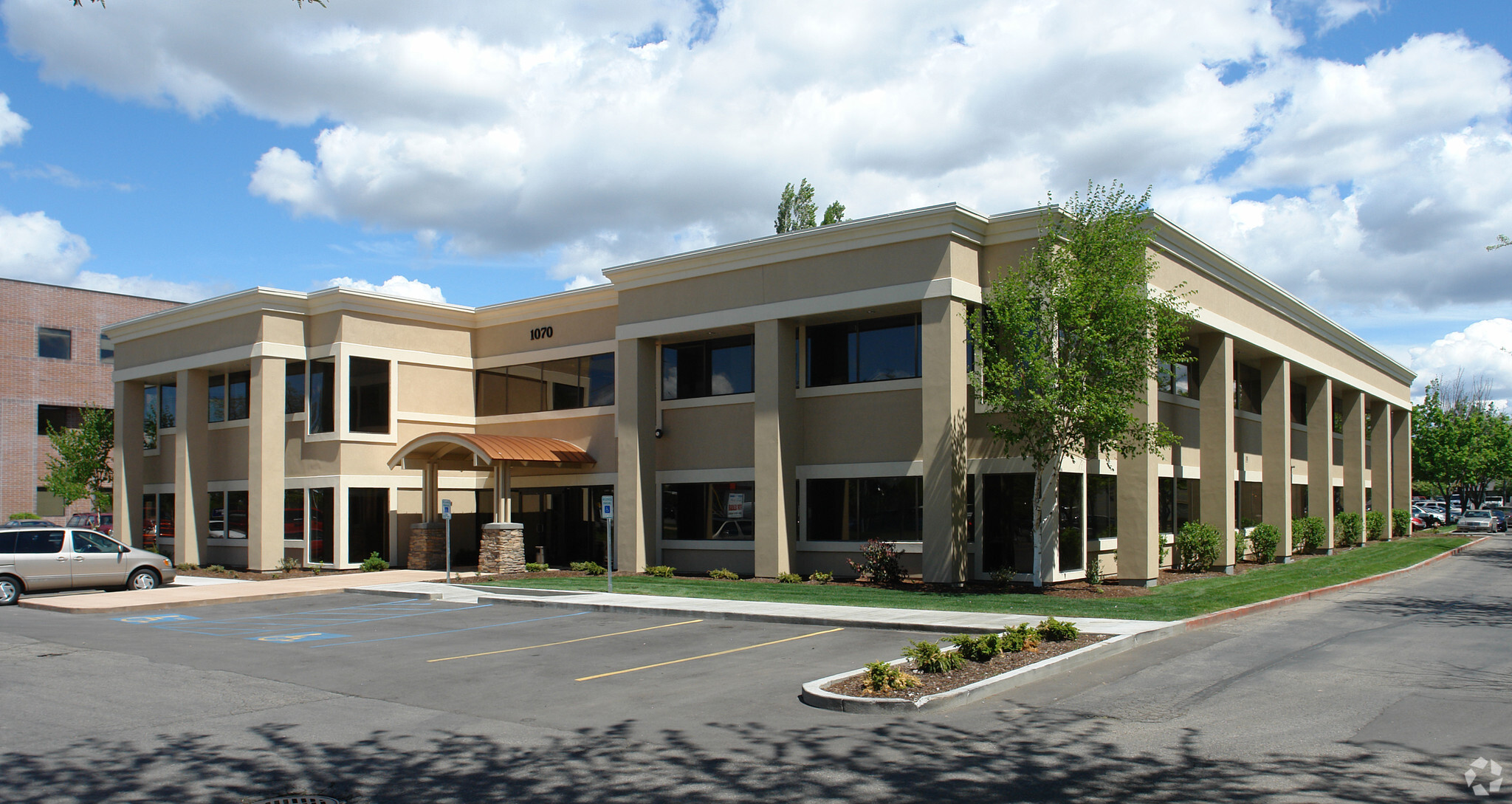 1070 N Curtis Rd, Boise, ID for lease Primary Photo- Image 1 of 7