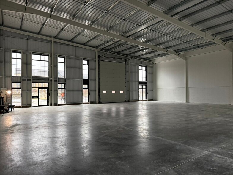 7D Sittingbourne Rd, Maidstone for lease - Interior Photo - Image 2 of 2