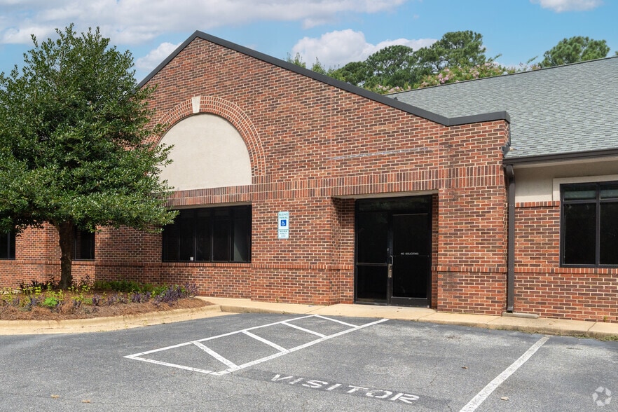 1520 E Franklin St, Chapel Hill, NC for sale - Building Photo - Image 3 of 20