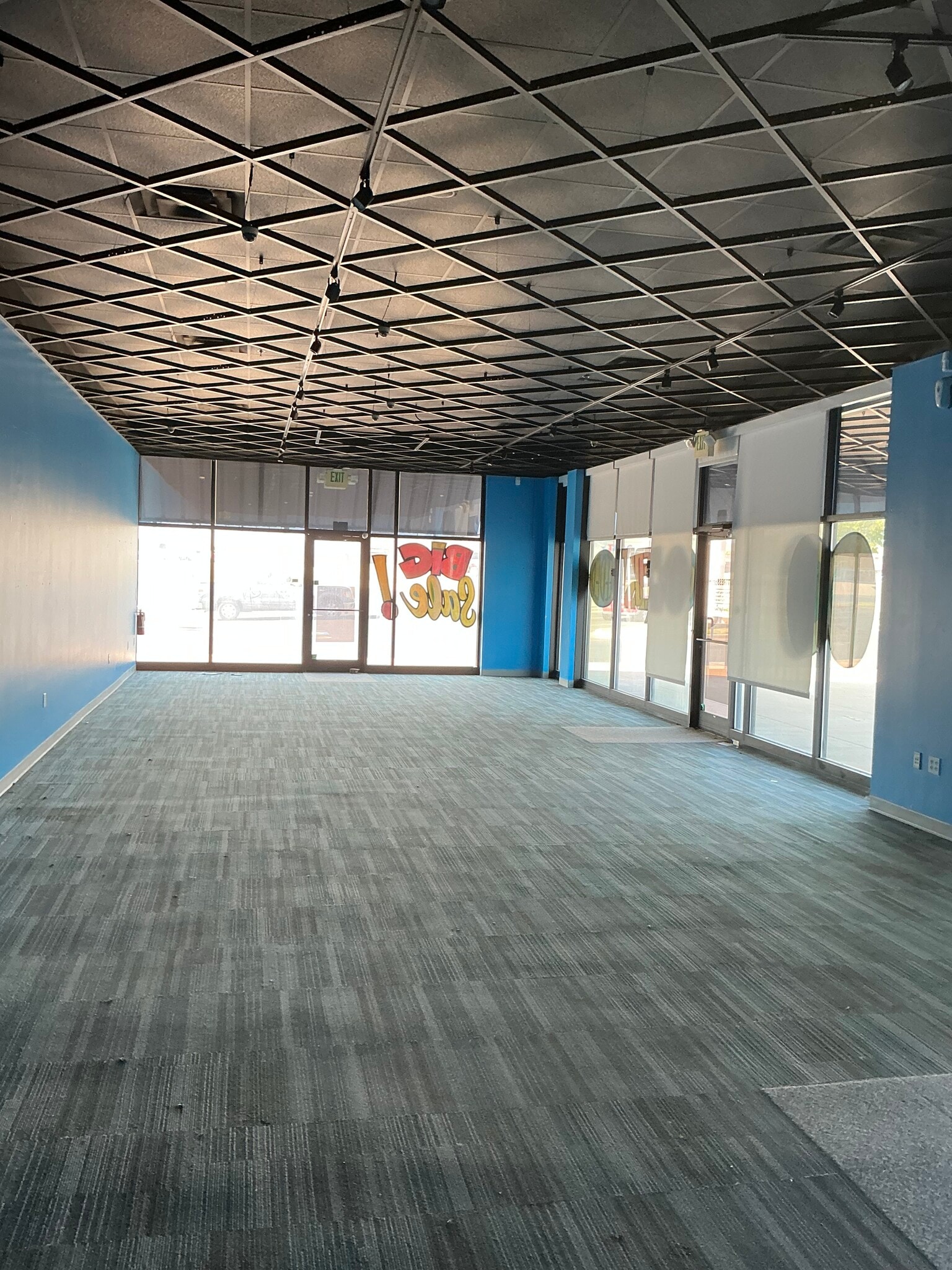 3712 Call Field Rd, Wichita Falls, TX for lease Interior Photo- Image 1 of 1