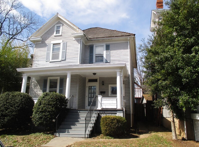 1313 Maple Ave SW, Roanoke, VA for sale - Primary Photo - Image 1 of 13