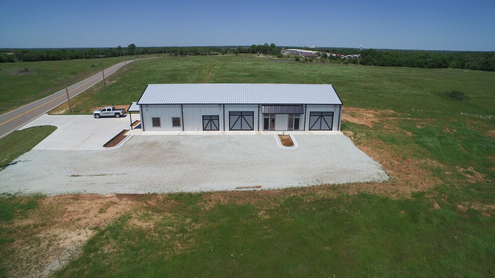 19245 Industrial Park Dr, Tecumseh, OK for sale - Primary Photo - Image 1 of 1