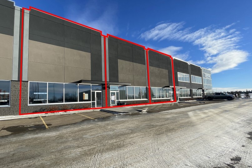 469 Mccoy Dr, Red Deer County, AB for lease - Building Photo - Image 3 of 4