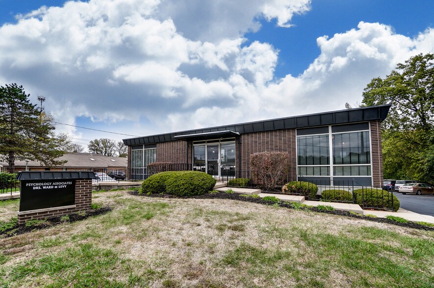 1220 E Home Rd, Springfield, OH 45503