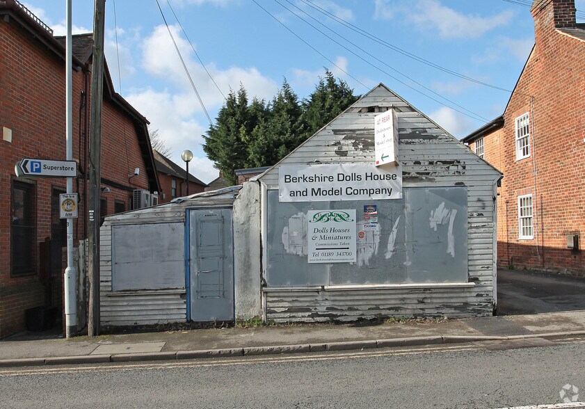 9 Wargrave Rd, Reading for sale - Primary Photo - Image 1 of 1