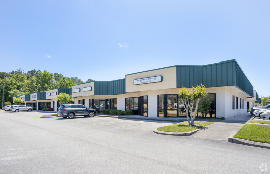 6900-6950 Philips Hwy, Jacksonville, FL for lease - Building Photo - Image 1 of 1