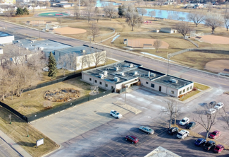 More details for 711 N Lake Ave, Sioux Falls, SD - Office for Sale