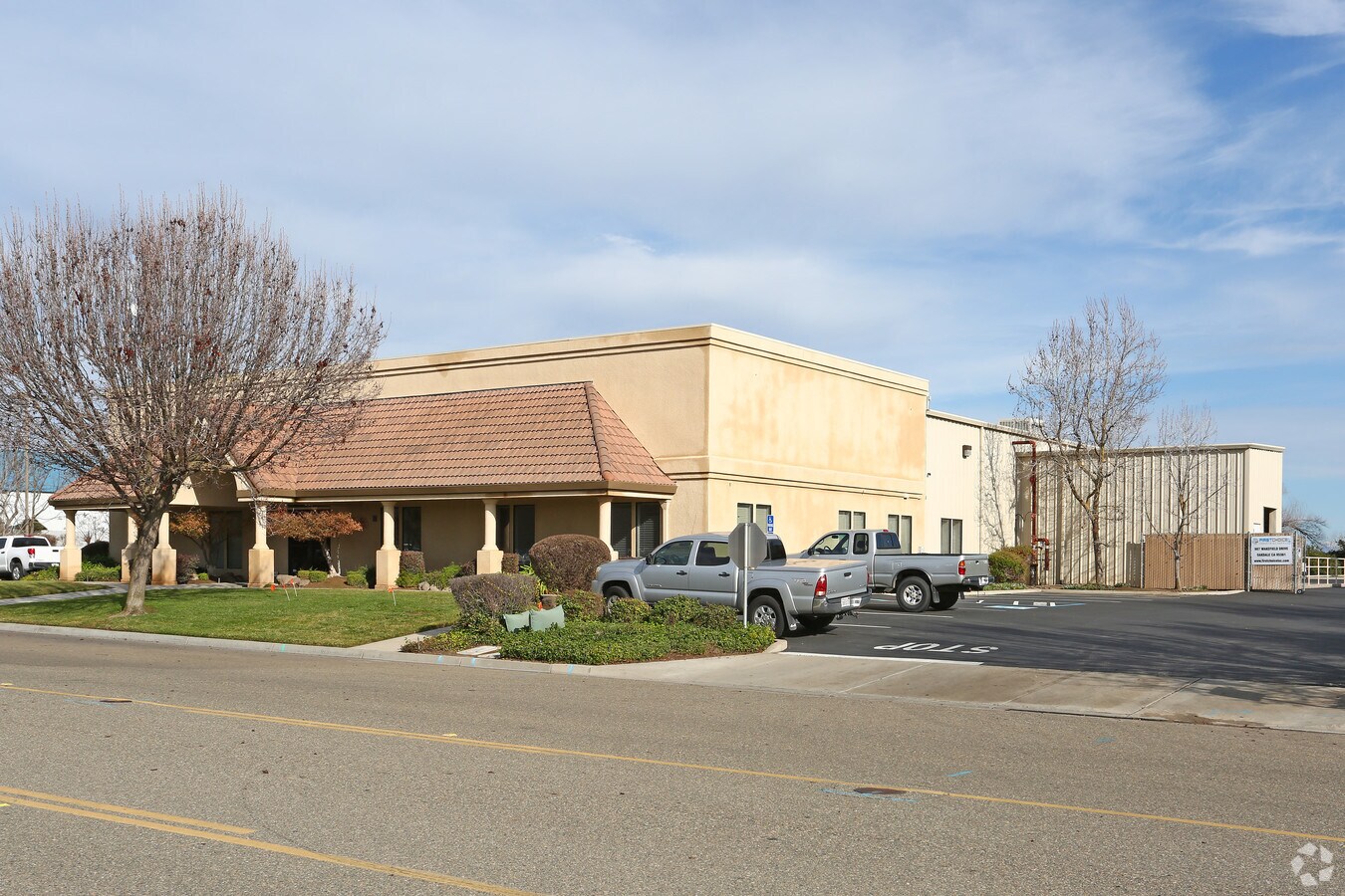 987 Wakefield Dr, Oakdale, CA 95361 Property Record