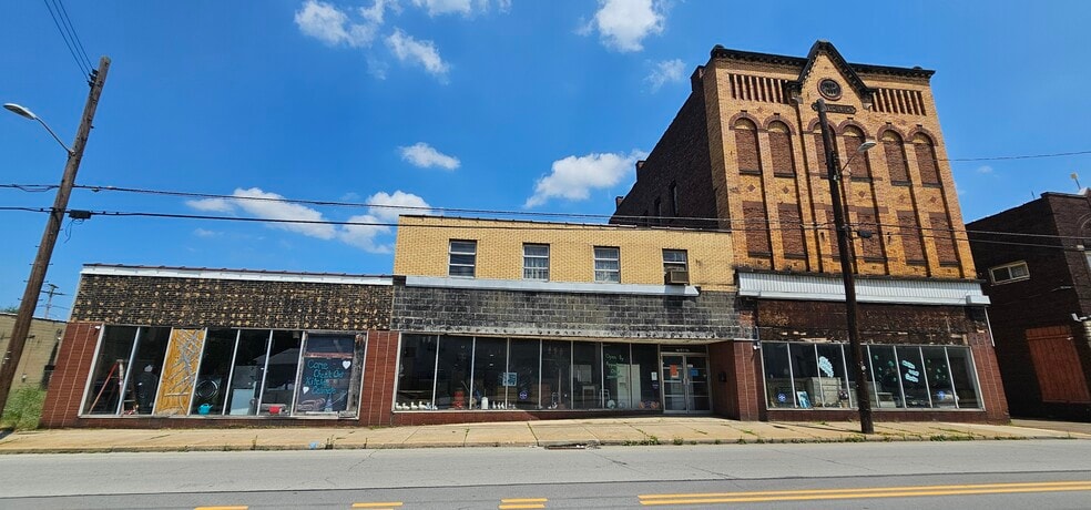 121-127 E Long Ave, New Castle, PA for sale - Building Photo - Image 3 of 37