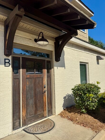 8219 N Crossing Ct, Fortson, GA for lease - Building Photo - Image 2 of 4