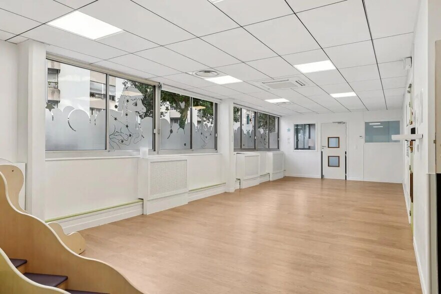 Office in Vincennes for sale - Interior Photo - Image 3 of 12