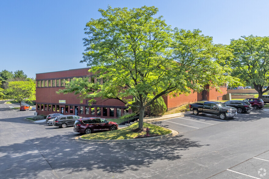 12210 Plum Orchard Dr, Silver Spring, MD for lease - Building Photo - Image 3 of 9