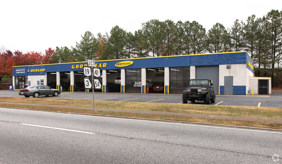 759 GA-138 Hwy, Jonesboro, GA for sale - Building Photo - Image 2 of 2