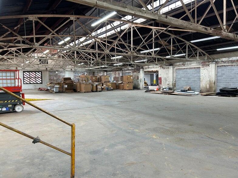 517 Eastanallee Ave, Athens, TN for lease - Building Photo - Image 2 of 9